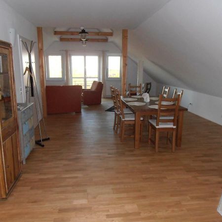 Ferienwohnung Am Kirchberg Jois Exterior photo